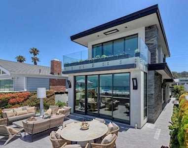 2048 Ocean Front Del Mar, CA 92014