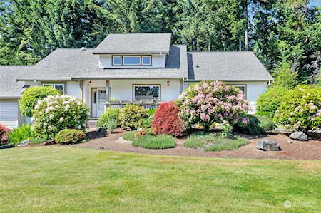 2015 26th Street Ct NW Gig Harbor, WA 98335