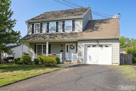20 Strachan Street Aberdeen, NJ 07221