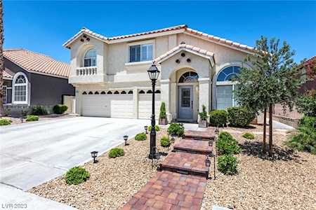 8208 Antler Pines Ct Las Vegas, NV 89149