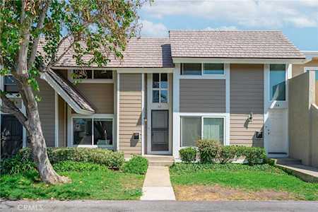 32 Elksford Ave #2 Irvine, CA 92604