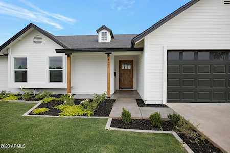 421 E Houston Avenue Gilbert, AZ 85234