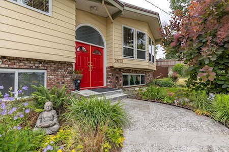 2623 Hill-Tout Street Abbotsford, BC V2T 2P8