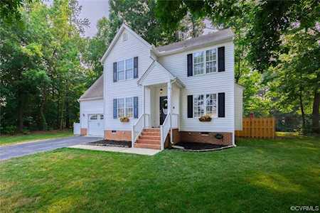 14911 Shady Banks Ct Chesterfield, VA 23832