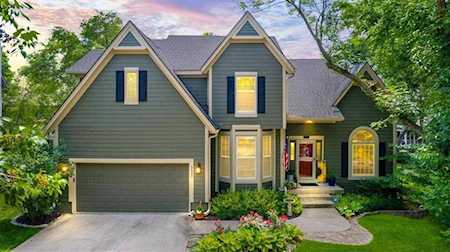 5425 W 139th St Overland Park, KS 66224