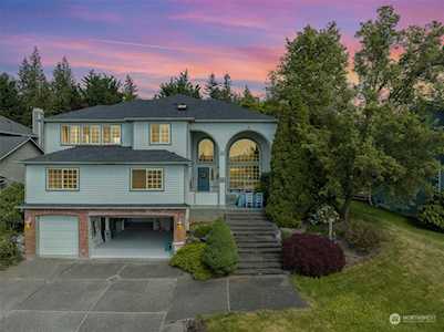 17715 W Country Club Dr Arlington, WA 98223