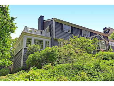 2010 SW Vista AVE Portland, OR 97201
