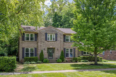 9802 Tamarisk Pkwy Louisville, KY 40223