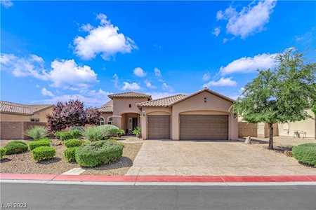 3613 Fledgling Dr North Las Vegas, NV 89084