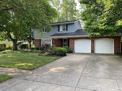 153 Heischman Avenue Worthington, OH 43085