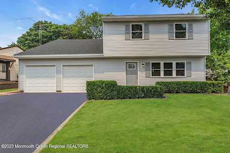 152 Schooner Ave Barnegat, NJ 08005