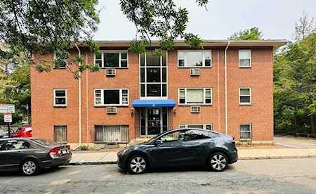 11 Cogswell Avenue #1 Cambridge, MA 02140