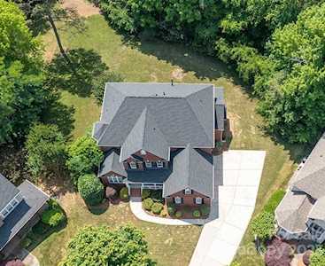 2512 Cornwall Ct NW Concord, NC 28027