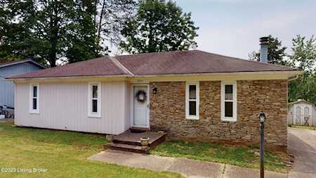 10916 Oak Harbor Dr Louisville, KY 40299
