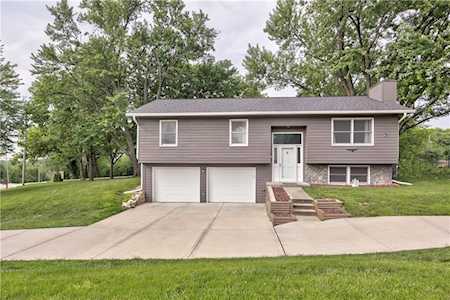 21303 W 70th St Shawnee, KS 66218