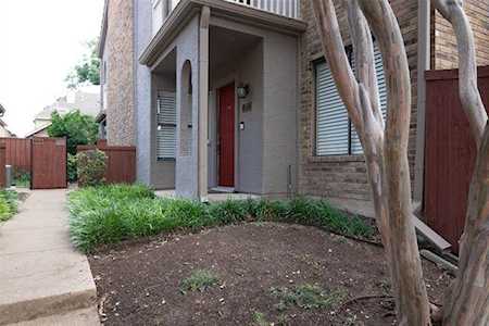4242 N Capistrano Drive #227 Dallas, TX 75287