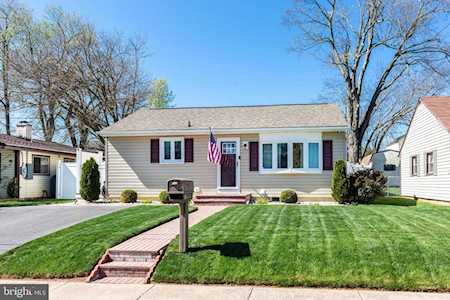 21 Commerce St Taneytown, MD 21787