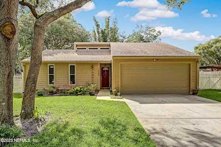 1642 Leeward LN Neptune Beach, FL 32266