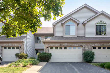 1551 N Saint Marks Place Palatine, IL 60067