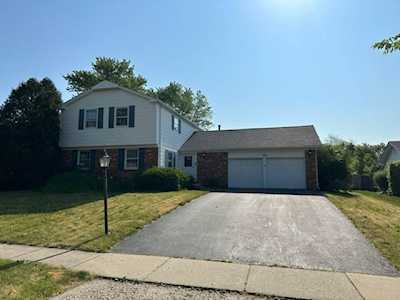320 Springside Ln Buffalo Grove, IL 60089