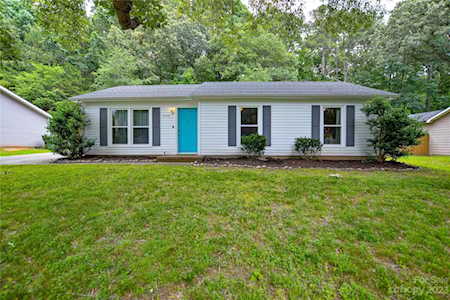 1542 Player Ct Gastonia, NC 28054