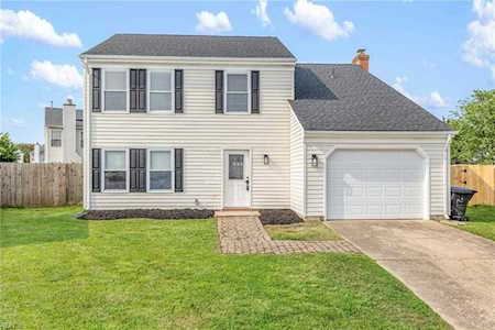 2104 Fort Belvoir Dr Virginia Beach, VA 23464