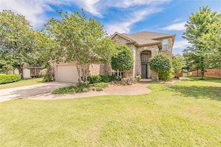 1702 Fairway Drive Corinth, TX 76210