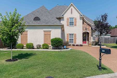 1689 Newton Oak Cv Memphis, TN 38117