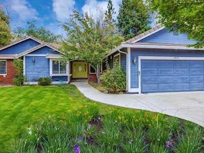 4825 Patric Way Carmichael, CA 95608