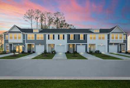 510 Trotters Ln Moncks Corner, SC 29461