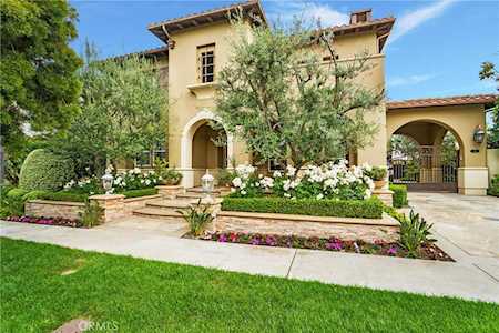 26 Landport Newport Beach, CA 92660
