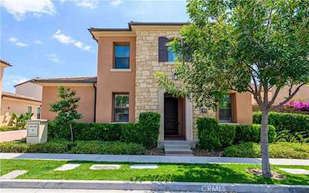 124 Hargrove Irvine, CA 92620