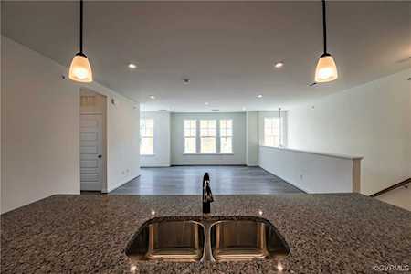 12105 Oxford Landing Dr #202 Glen Allen, VA 23059