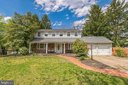48 Bryant Rd Blackwood, NJ 08012