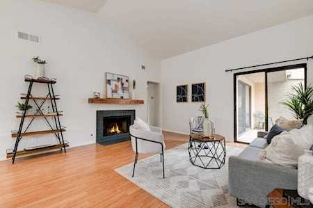 3645 Avocado Village Ct #104 La Mesa, CA 91941