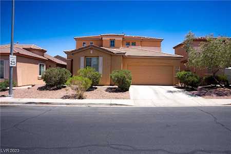 995 Klamath River Ave Henderson, NV 89002