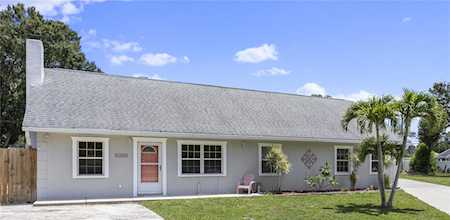 11961 103rd St N Largo, FL 33773