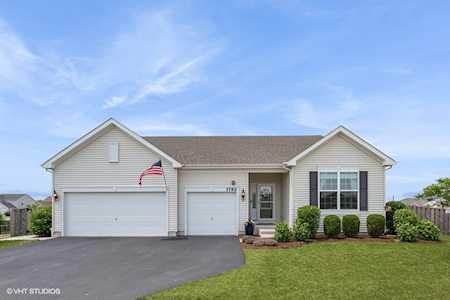 1792 Sheffield Dr Hoffman Estates, IL 60192