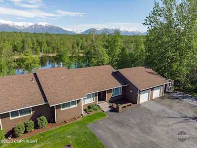 5531 E Tamerack Circle Wasilla, AK 99654
