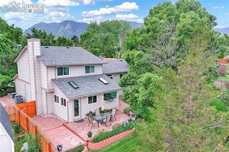 3330 Ashwood Circle Colorado Springs, CO 80906