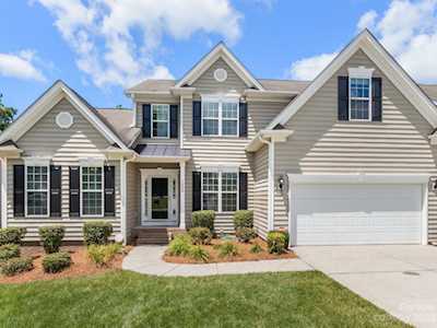 1202 Rockwell View Rd Matthews, NC 28105