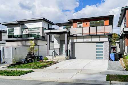 36751 Dianne Brook Avenue Abbotsford, BC V3G 0H4
