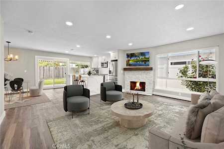 5032 E Holbrook St Anaheim Hills, CA 92807