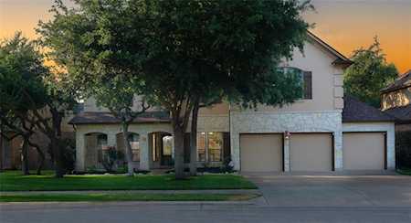 2709 Deep River CIR Round Rock, TX 78665