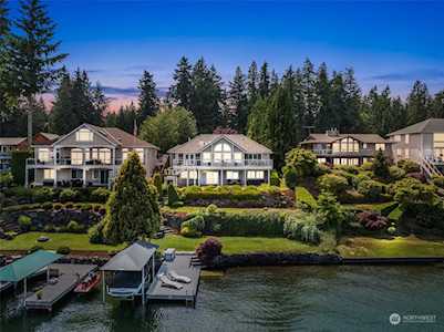 4809 Lakeridge Dr E Lake Tapps, WA 98391