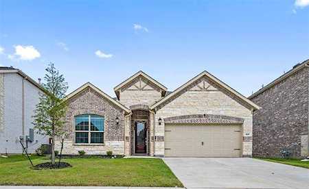 1037 Rosebay Drive Justin, TX 76247