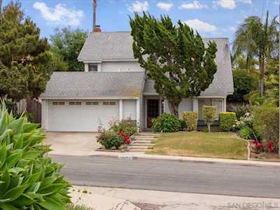 13083 Trail Dust Ave San Diego, CA 92129