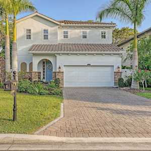 1850 Magnolia St Sarasota, FL 34239