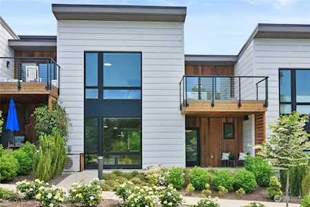 221 Ebi Ln NE Bainbridge Island, WA 98110