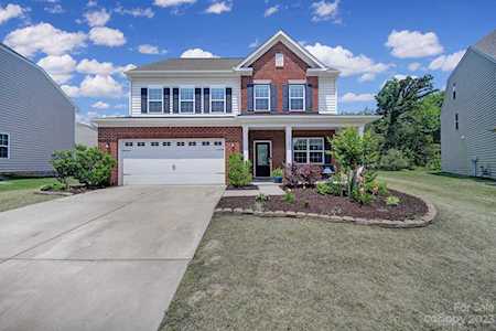 16125 Hammersmith Farm Dr Charlotte, NC 28273